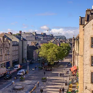 the-west-bow-view-apartment.edinburghhotelsuk.org/